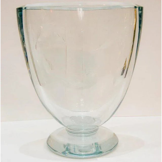 This stylish Orrefors vase dates to the 1950s-1960s and will make the perfect piece for a petit floral bouquet.