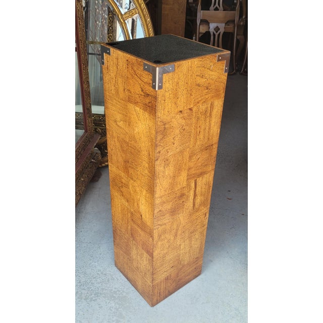 Mid-Century Modern 1970s Milo Baughman Style Pedestal For Sale - Image 3 of 5
