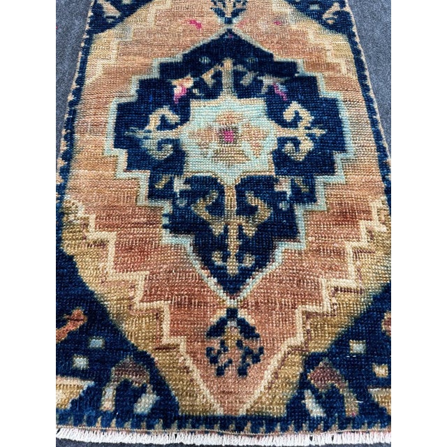 Contemporary Turkish Yastik Rug 1'7" x 2'8" For Sale - Image 3 of 5