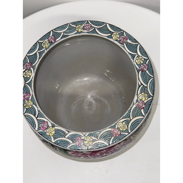 Late 20th Century Floral Chinese Jardinière For Sale - Image 4 of 10