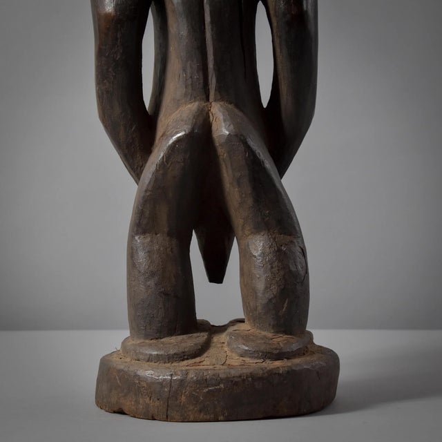 Wood Early 20th Century Hemba Standing Male Wood Figure For Sale - Image 7 of 13