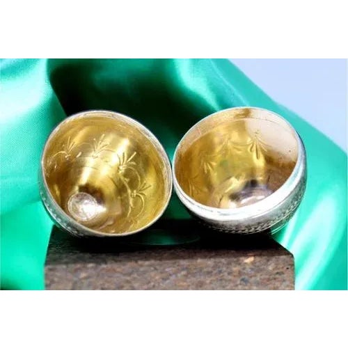 Silver Egg with Engraved Garlands For Sale - Image 4 of 8