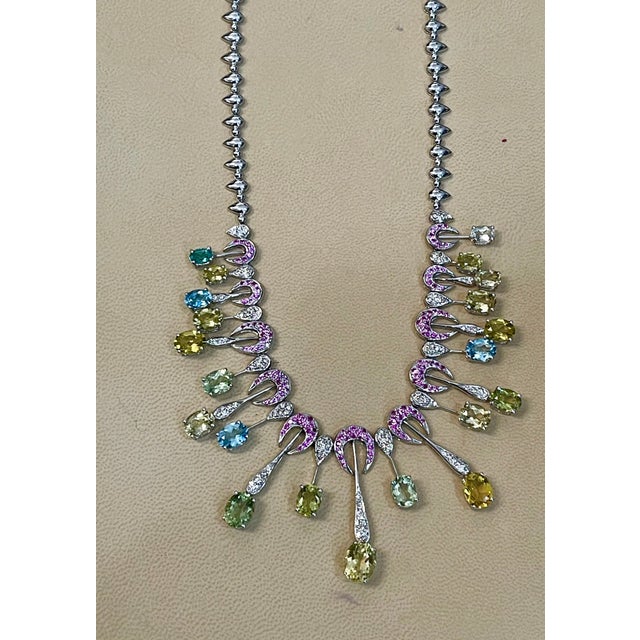 25 Carat Multi-Color Aquamarine and Diamonds Necklace 18 Karat White Gold For Sale - Image 12 of 18