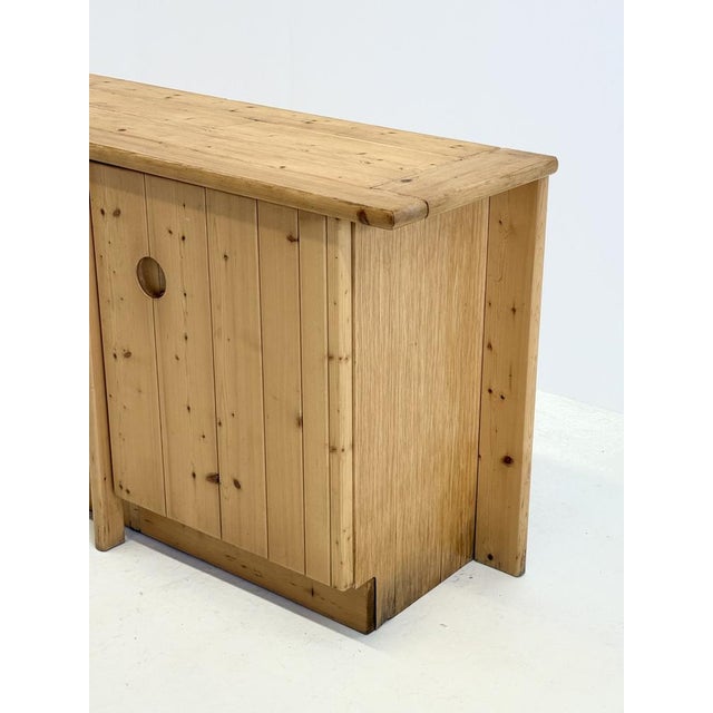 Beige Pine Sideboard by Charlotte Perriand for Les Arcs, 1970s For Sale - Image 8 of 11