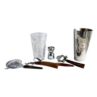Vintage Cocktail and Bar Tools Set, Bakelite and Stainless Steel, 7 Pieces For Sale