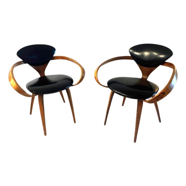 Pair of Norman Cherner "Pretzel" Armchairs for Plycraft, Circa Early 1960s — Original Labels, Walnut, Black Leather For Sale