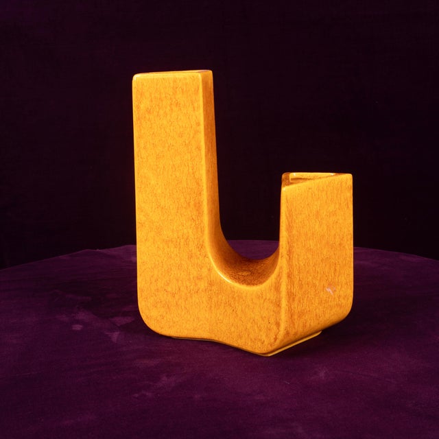 Space Age Sculptural Amber Ceramic Vase, Italy, 1970 For Sale - Image 3 of 18