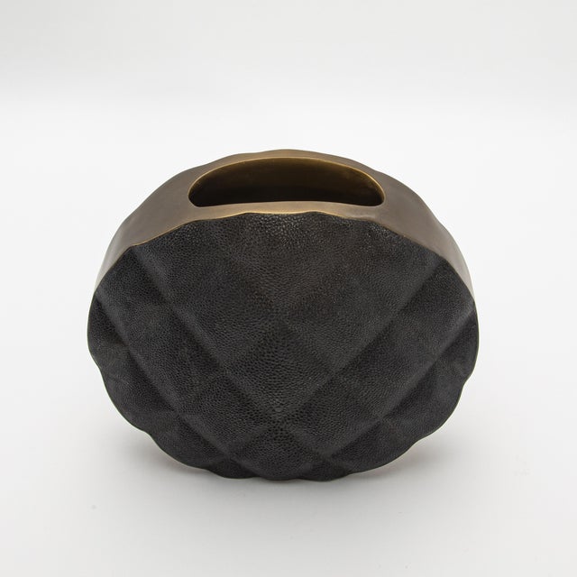Metal Modern Quilted Vase in Black Shagreen With Brass Details by Kifu Paris For Sale - Image 7 of 8