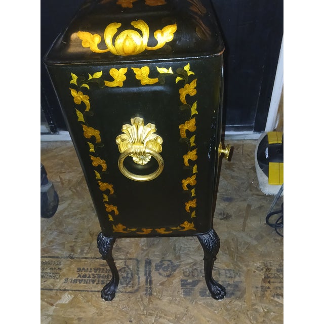 Antique Regency Early 19th Century Floral Toleware Rococo Chinoiserie Plate Warmer For Sale - Image 11 of 11