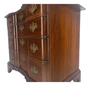 Solid Mahogany Block Front 4 Drawers 32" H Compact Bachelor Chest Dresser MINT
