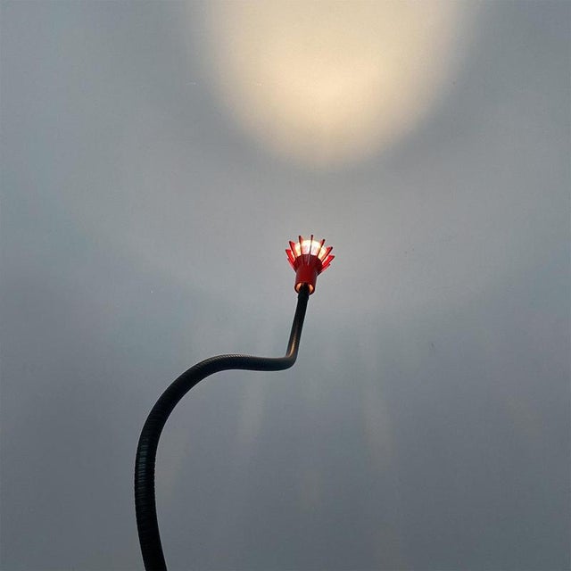 Italian Modern Black and Red Metal Adjustable Floor Lamp attributed to Tronconi, 1980s For Sale - Image 14 of 16