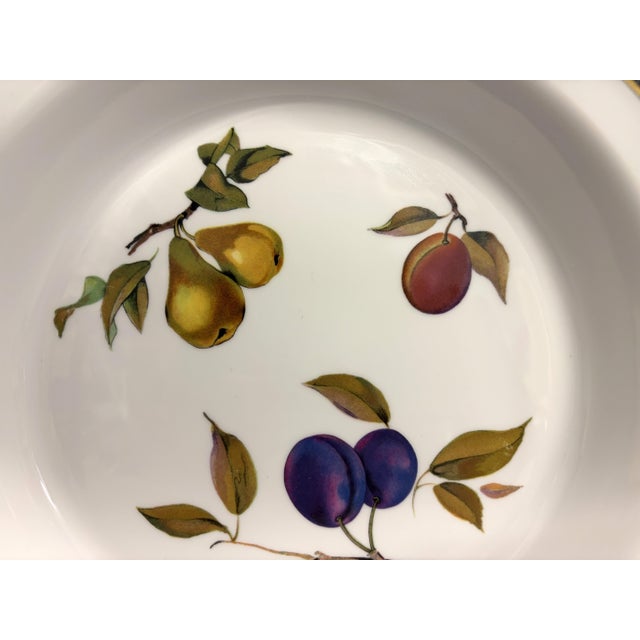 Late 20th Century Royal Worcester Evesham Pie Plate For Sale - Image 5 of 9