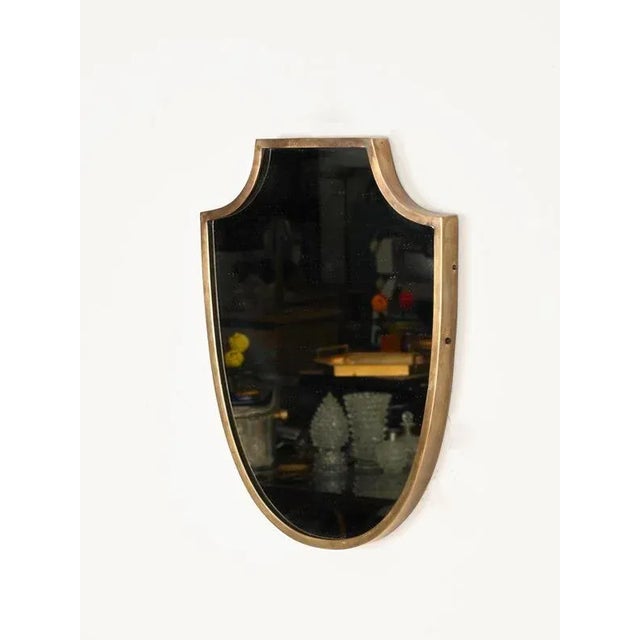 Italian Brass Shield-Shaped Mirror by Gio Ponti, 1950s For Sale - Image 12 of 14