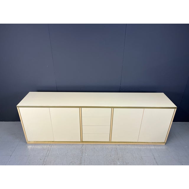 Metal Beige Lacquered Credenza in the style of Jean Claude Mahey, 1970s For Sale - Image 7 of 12