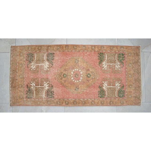 1970s Hand Made Small Turkish Rug. DoorMat Entry Decor Kitchen Mat Baht Rug - 21'' X 43'' For Sale - Image 12 of 13