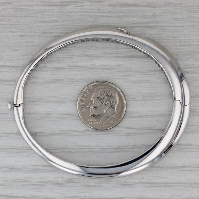 Modern Roberto Coin 0.33ctw Diamond Capri Bangle Bracelet 18k White Gold 6 For Sale - Image 3 of 8