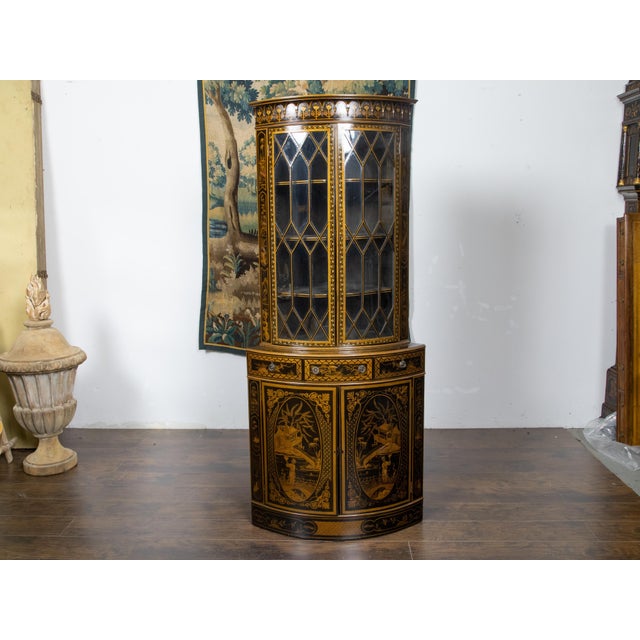 English 19th Century Black and Gold Lacquered Chinoiserie Corner Cabinet For Sale - Image 12 of 12