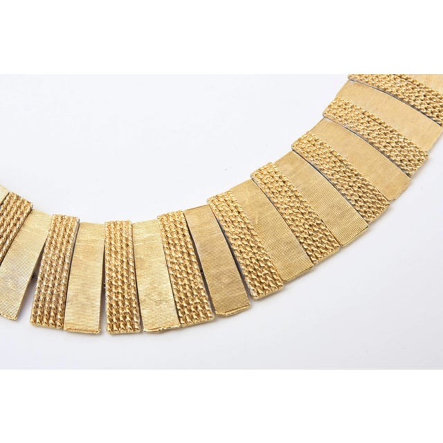 Modern Vintage Reticulated Textural Gold Plated Collar Necklace, 1960's For Sale - Image 3 of 10
