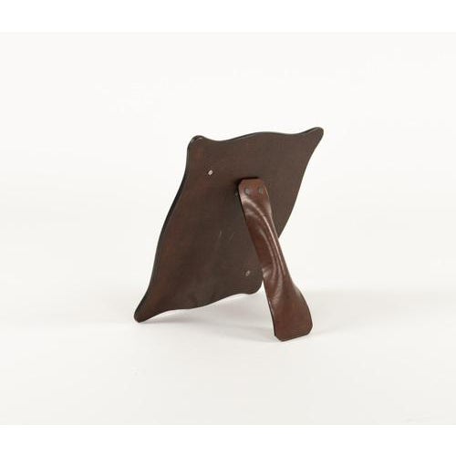 Mid-Century Picture Frame in Curved Leather and Glass, Italy, 1970s For Sale - Image 13 of 15