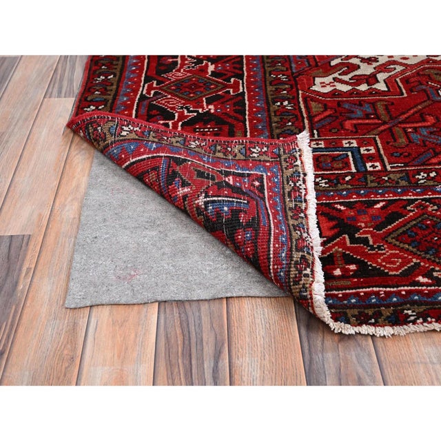 Red 1960 10'2"x13'8" Penn Red Hand Knotted Clean All Wool Worn Down Vintage Persian Rug For Sale - Image 8 of 12