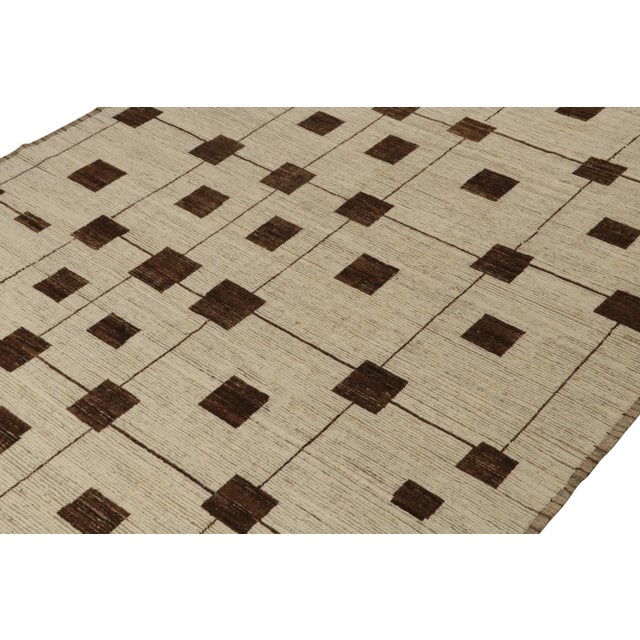Rug & Kilim Rug & Kilim’s Modern Rug with Beige-brown Geometric Patterns - 12x16 For Sale - Image 4 of 7