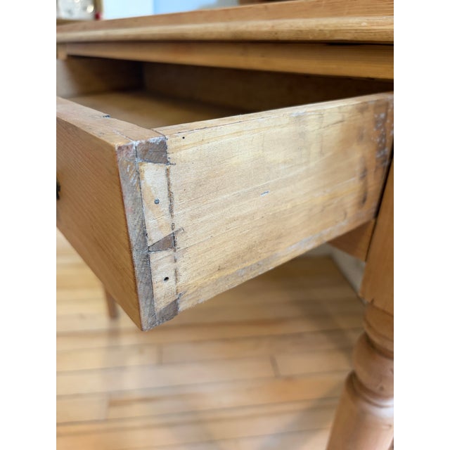 Mid 20th Century Antique Scrubbed Pine Dressing Table W/ Mirror For Sale - Image 5 of 10
