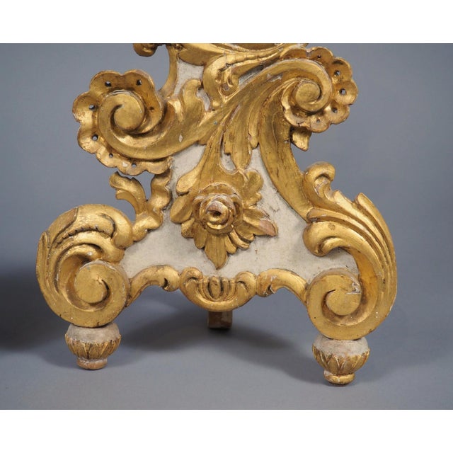 Pair of 19th Century Venetian Parcel Gilt and Painted Rococo Style Candlesticks For Sale In Dallas - Image 6 of 18