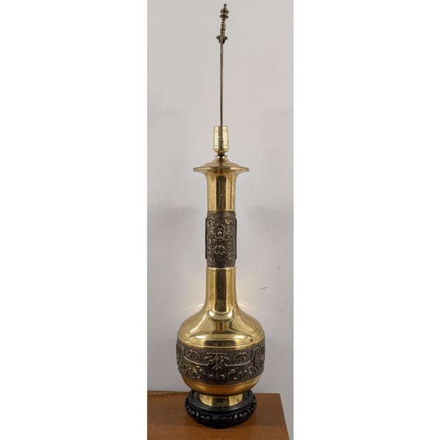 Mid 20th Century Hollywood Regency Asian Brass Table Lamp For Sale - Image 4 of 5