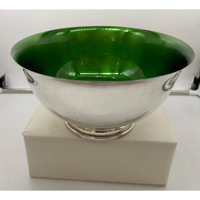 Metal Vintage Mid Century Wallace Unused 9109 Silverplate Bowl With Bright Green Interior For Sale - Image 7 of 7