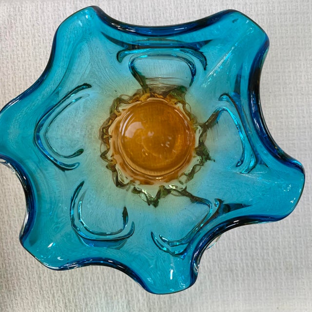 Murano Mid- Century Blown Art Glass Vase For Sale In Philadelphia - Image 6 of 9