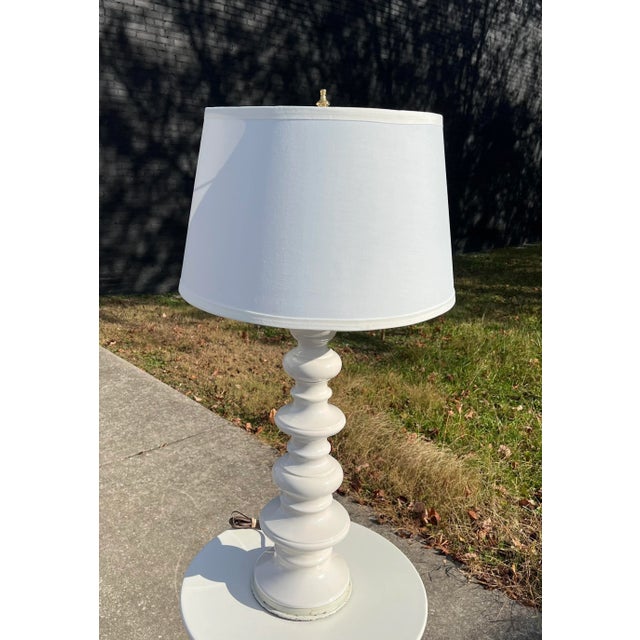 White 1960s White Spool Lamp For Sale - Image 8 of 8
