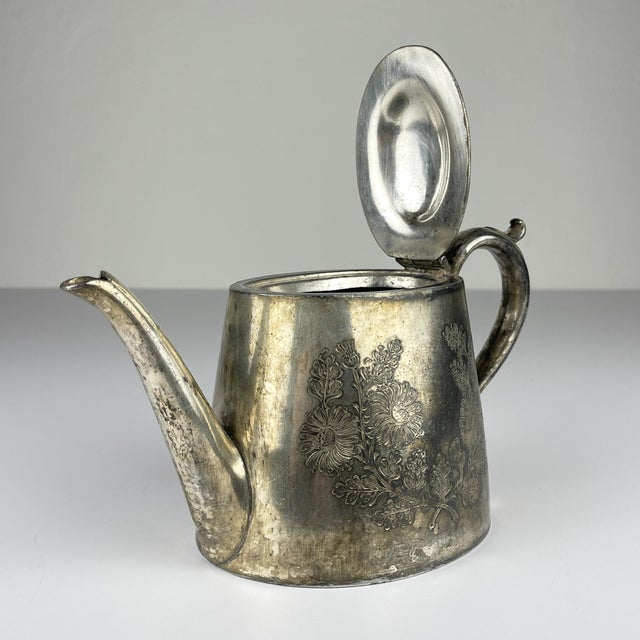 Antique Silver-Plated Teapot from Sheffield, England, 1890s-1910s For Sale - Image 12 of 15