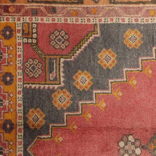 Patterned Yahyaly Carpet, Türkiye For Sale - Image 5 of 9