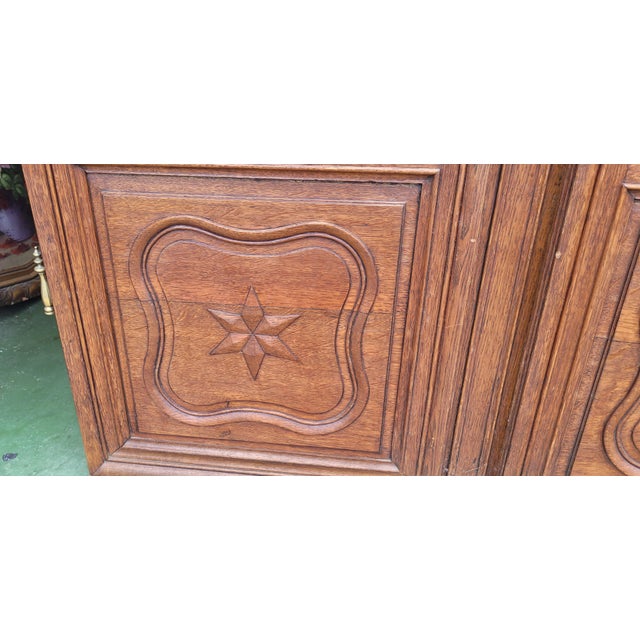 A Pair of French Oak Antique Intetior Doors For Sale In Philadelphia - Image 6 of 11