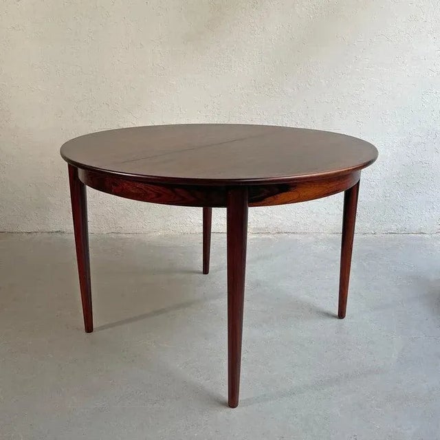 1960s 1960s Scandinavian Modern Rosewood Round Extension Dining Set by Niels Koefoed For Sale - Image 5 of 12