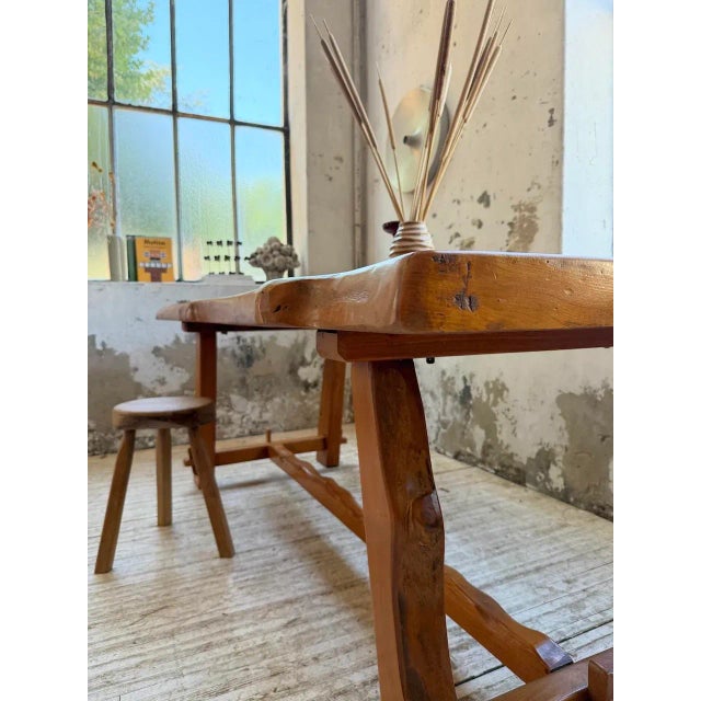 Aranjou Farmhouse Table in Blond Elm, 1950s For Sale - Image 4 of 18