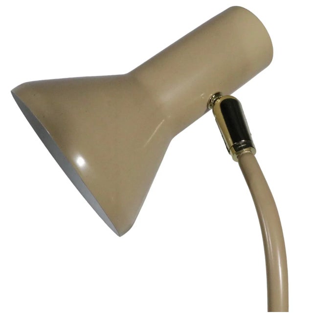 Gerald Thurston Classic Mid Century Tri Arm Floor Lamp Att. To Gerald Thurston C 1950/1960's For Sale - Image 4 of 9
