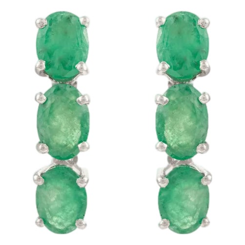 A Pair Estate Emerald Triple-Drop Silver Earrings- 2.43 CTW Vintage Fine Jewelry by Carat and Her For Sale