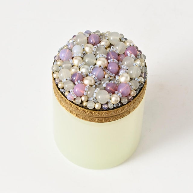 Mid-Century Modern Italian Opaline Celadon Glass Box by Vincenzo Nason, 1960s For Sale - Image 3 of 11