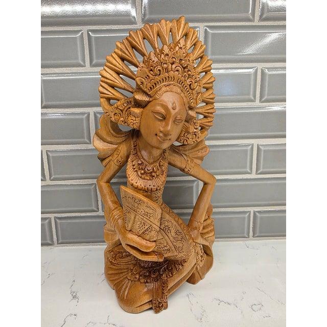 Tan Mid-Century Balinese Art Deco Seated Janger Dancer With Fan Sculpture For Sale - Image 8 of 10