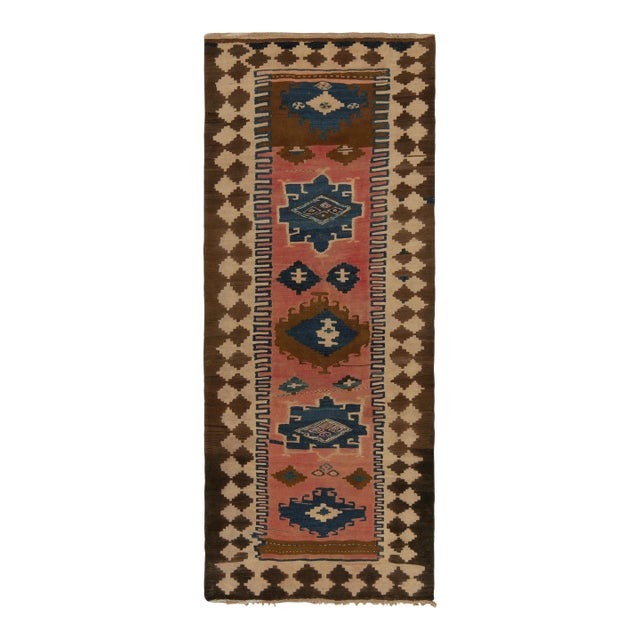 1950s Vintage Kilim Rug in Pink With Blue Medallions, Beige-Brown Border For Sale
