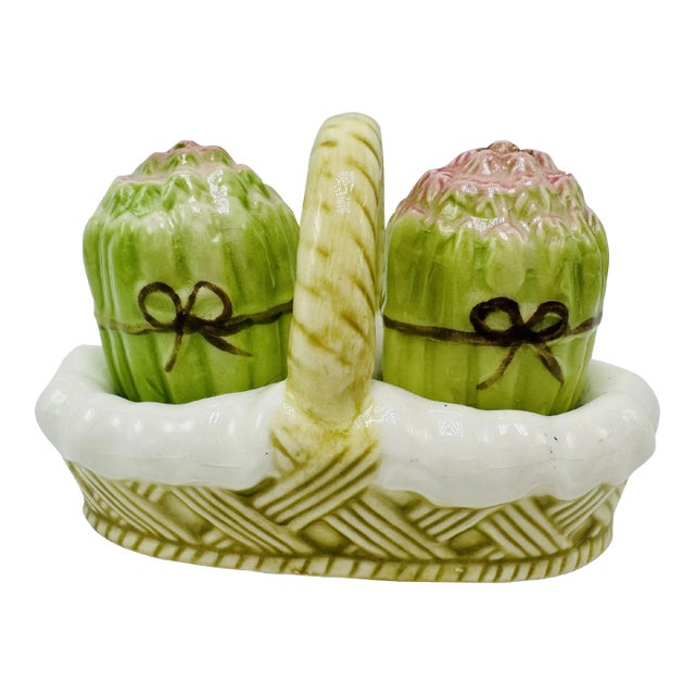 Vintage Salt and Pepper Set For Sale