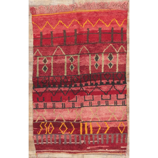 Vintage Rehamna Moroccan Rug, 05'03 X 07'08 For Sale - Image 9 of 9