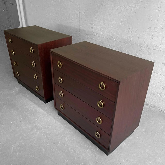Pair of Hollywood Regency Mahogany Dressers Attributed to Gilbert Rohde For Sale In New York - Image 6 of 12