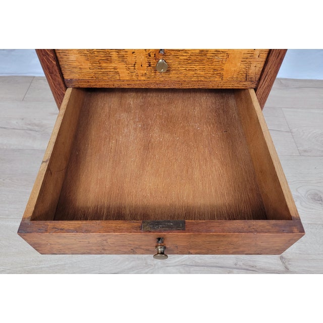 Vintage Bedside Cabinet in Oak, 1960 For Sale - Image 10 of 17