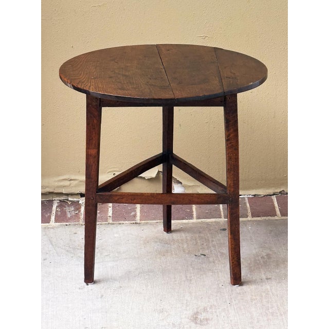 English Round Cricket Table of Patinated Oak From the Georgian Era For Sale - Image 4 of 9