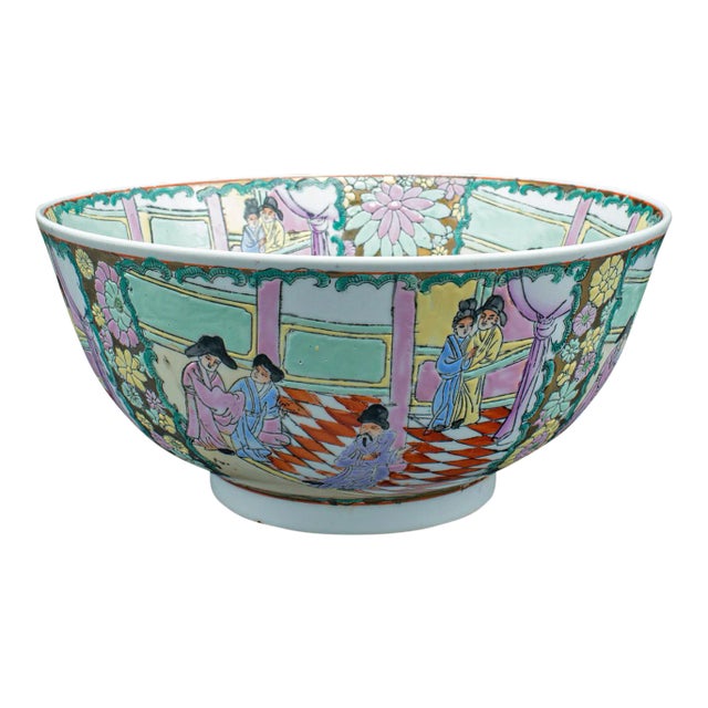 1900s Antique Victorian Chinese Ceramic Decorative Bowl For Sale