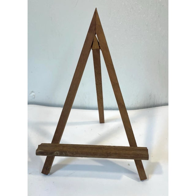 Nice vintage wood table easel!