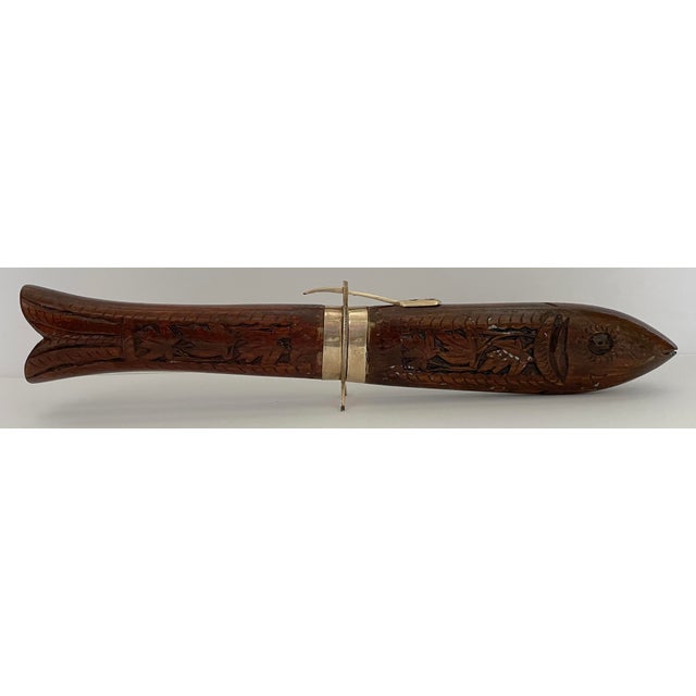 Tribal 1960s Fish Shaped Carved Wood & Brass Carving Knife Set- 2 Pieces For Sale - Image 3 of 7