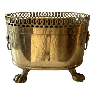 Vintage Brass Jardinière With Lion Handles and Paw Feet For Sale